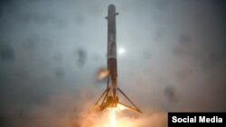 Многоразовая ракета Falcon 9 производства SpaceX 