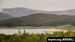 Чернореченское водохранилище в Крыму 