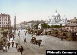 Санкт-Петербург. Невский проспект. Вид на Знаменскую церковь. 1896