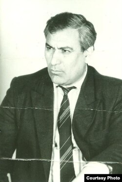 Eldar Baxış