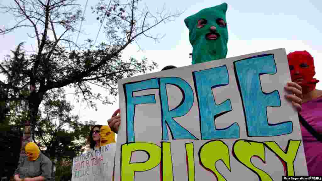 Georgia -- A support action of punk group Pussy Riot near a Russian former embassy building in Tbilisi, 16Aug2012