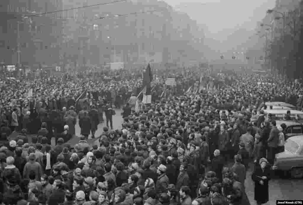 20 января 1969 года. Участники студенческой демонстрации на Вацлавской площади 