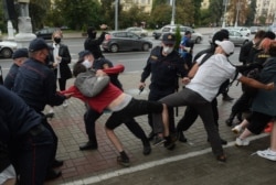 Столкновение между милицией и протестующими в Минске