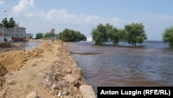 Благовещенск. Вода подступает к жилым кварталам